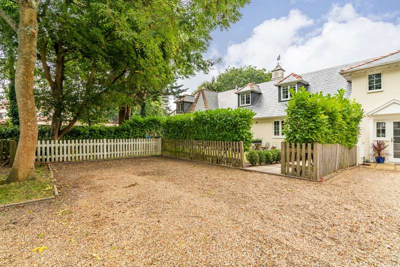 3 Bedroom Terraced House For Sale In Newtown Road, Warsash, Southampton