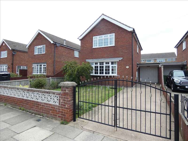 3 Bedroom Detached House For Sale In St Nicholas Drive, Wybers Wood
