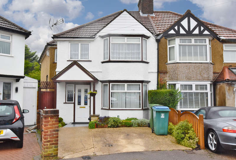 4 Bedroom Semi Detached House For Sale In Leggatts Close, Watford, WD24