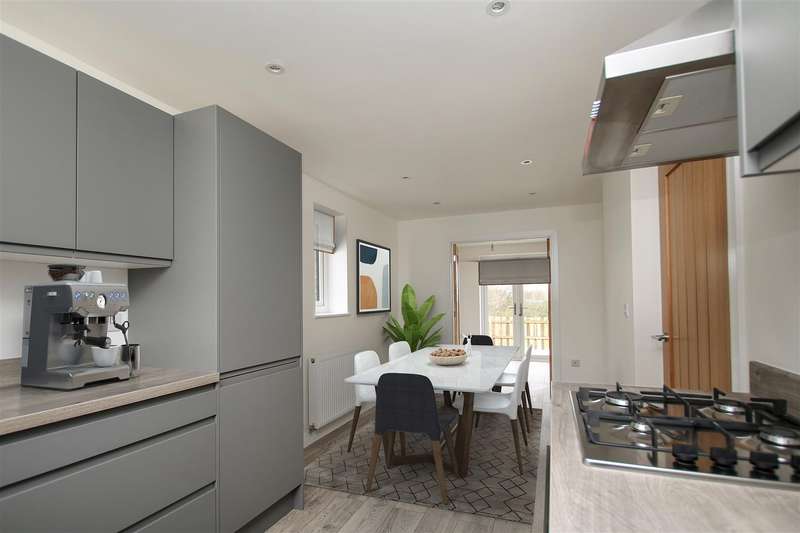 3 Bedroom End Of Terrace House For Sale In Parka Road, St. Columb Road