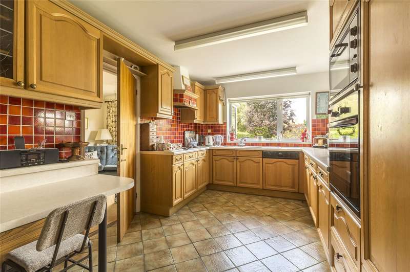 5 Bedroom Detached House For Sale In Riverside Close, Laverstock