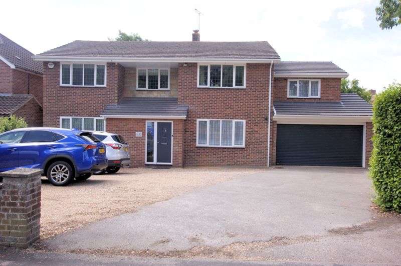 4 Bedroom Property For Sale In The Ridgeway, Down End, Fareham, PO16