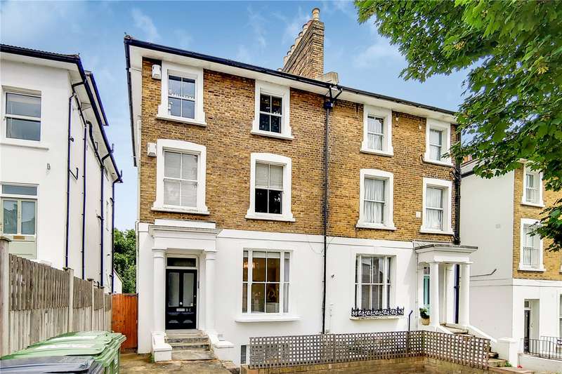 2 Bedroom Flat For Sale In Devonshire Road, London, SE23