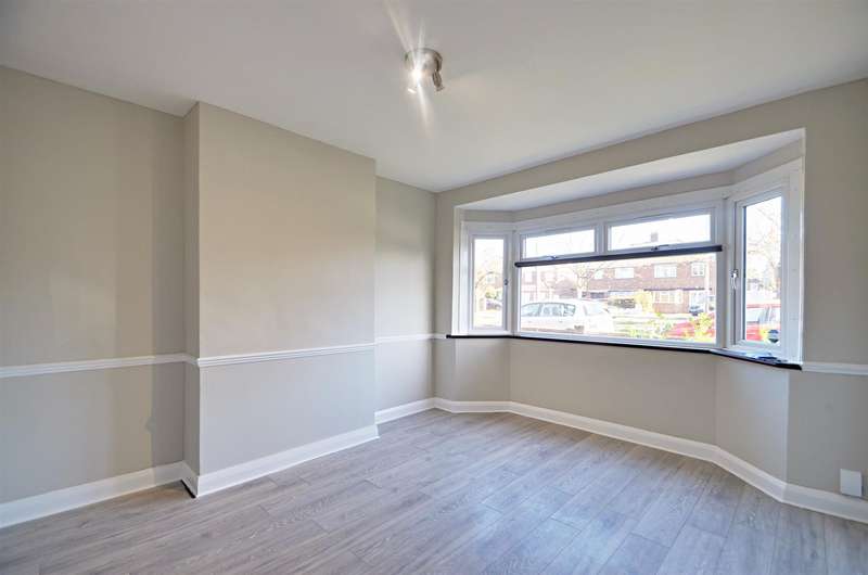 2 Bedroom Maisonette Flat To Rent In West End Road, Ruislip, HA4