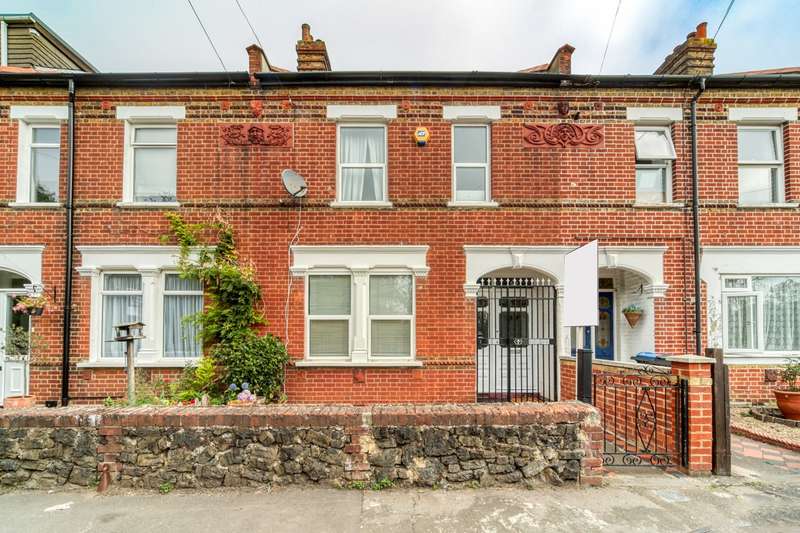 4 Bedroom Terraced House For Sale In Commonside East, Mitcham, CR4