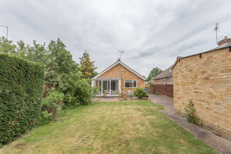 3 Bedroom Bungalow For Sale In Mansfield Close, Ascot, Berkshire, SL5