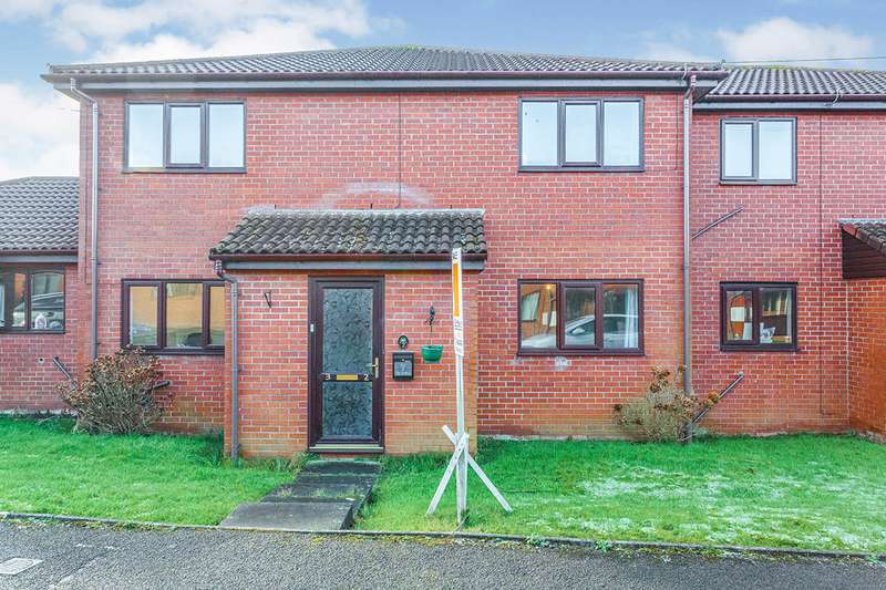 2 Bedroom Apartment For Sale In The Conifers, Hambleton, Poultonle