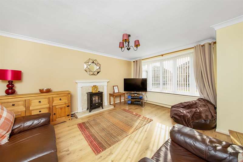 3 Bedroom Detached Property For Sale In Eastfield Avenue, Haxby, York, YO32