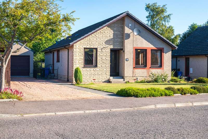 3 Bedroom Detached Property For Sale In Robertson Road, Cupar, Fife, KY15