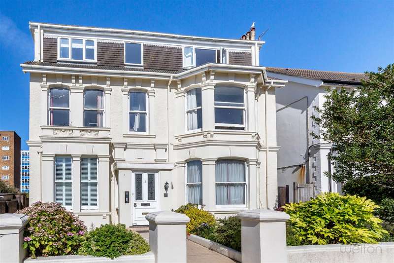 2 Bedroom Flat For Sale In Walsingham Road, Hove, BN3