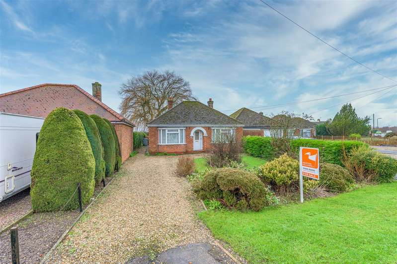 2 Bedroom Detached Bungalow For Sale In West End Road, Wyberton, Boston