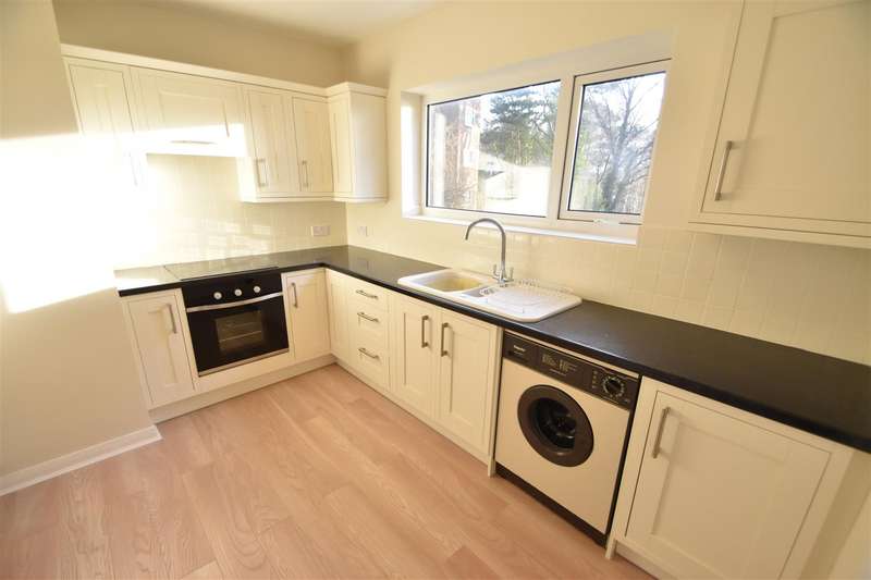 2 Bedroom Apartment To Rent In Telegraph Road, Heswall, Wirral, CH60