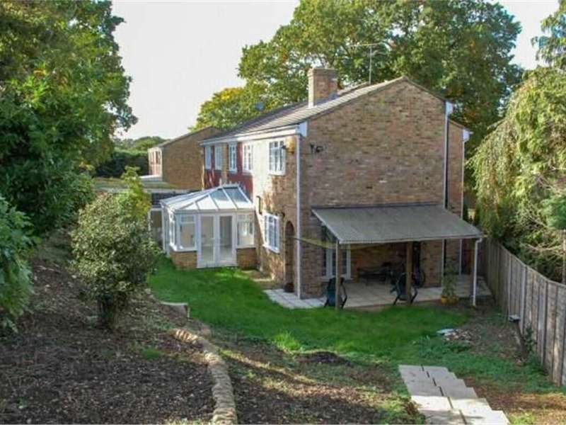 4 Bedroom SemiDetached House For Sale In Neville Close, Stoke Poges, SL2