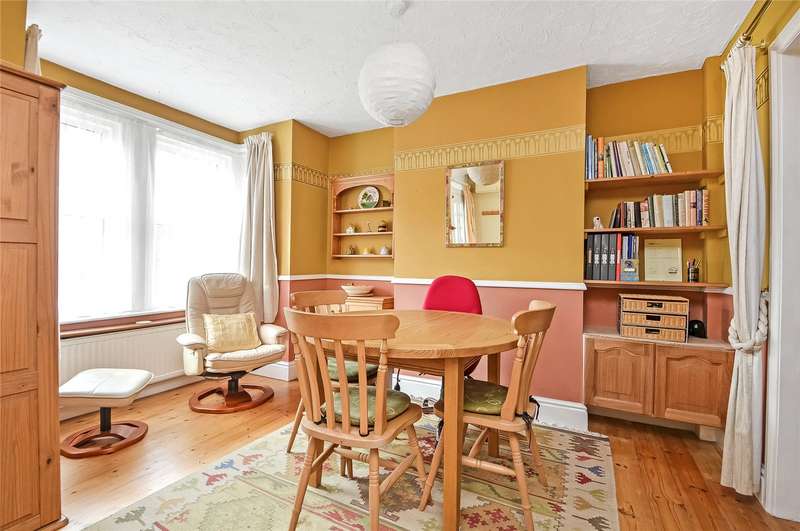 2 Bedroom Terraced House For Sale In Winchester Road, Romsey, Hampshire