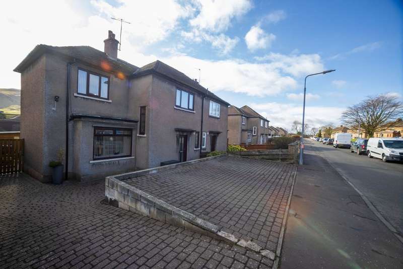 Houses for sale in Gateside, KY14, Fife