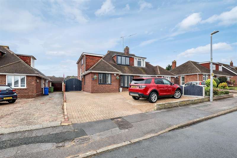 4 Bedroom SemiDetached House For Sale In Sterling Road, Sittingbourne