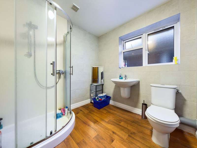 6 Bedroom House To Rent In Eastbourne Road, Brighton, BN2