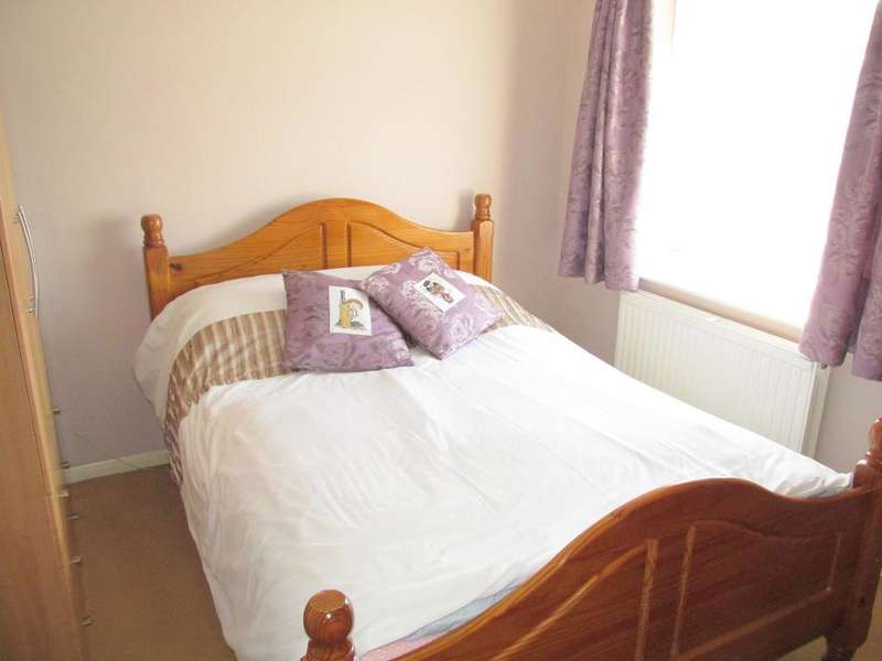 2 Bedroom End Of Terrace For Sale In Stoneage Close, Bersted, Bognor