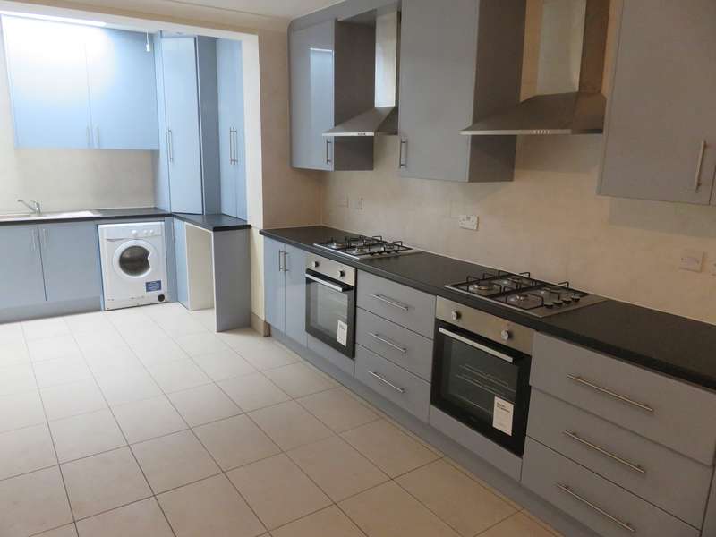 1 Bedroom Studio Flat To Rent In Broad Walk, Hounslow, TW5