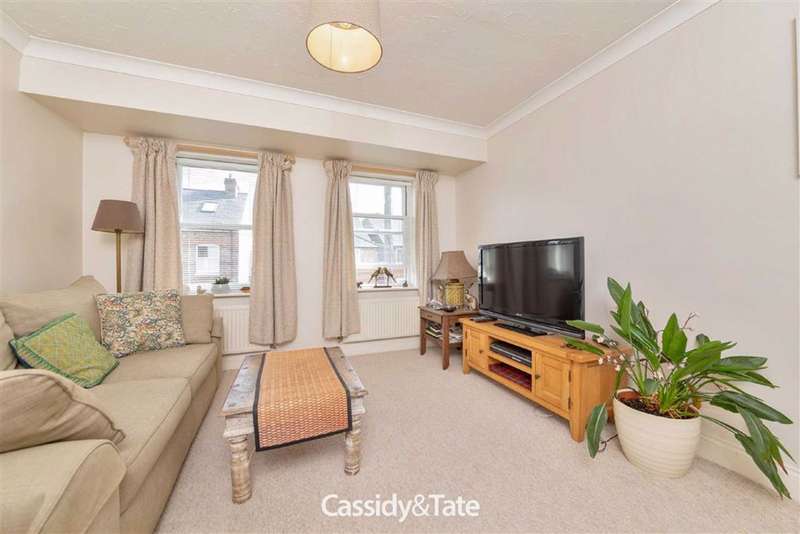 1 Bedroom Apartment For Sale In Groom Court, St Albans, Herts, AL1