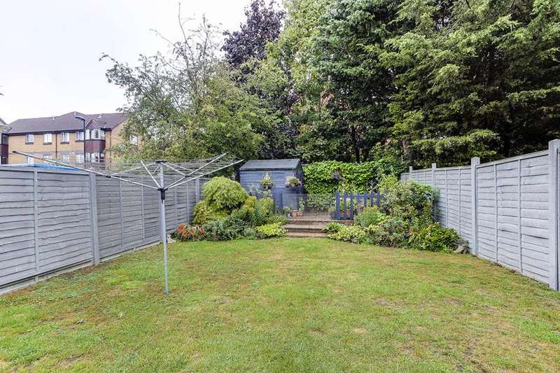 3 Bedroom Home For Sale In Montagu Gardens, Edmonton, London, N18