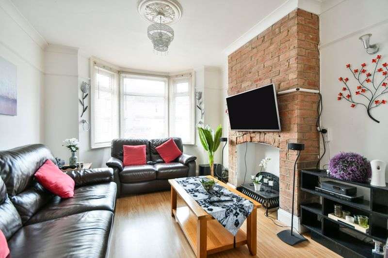 3 Bedroom Home For Sale In York Road, Swindon, SN1