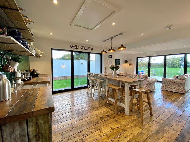 4 Bedroom Detached Bungalow For Sale In Smithy Lane, Scarisbrick