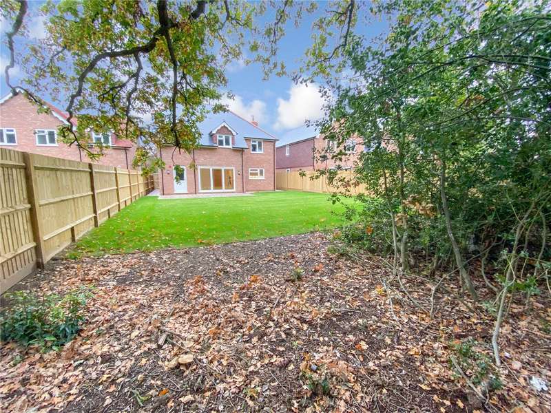 4 Bedroom Detached House For Sale In Croft Road, Shinfield, Reading, RG2