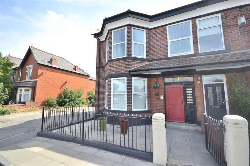 Flat To Rent In 384 Bury New Road, Whitefield, Manchester, M45