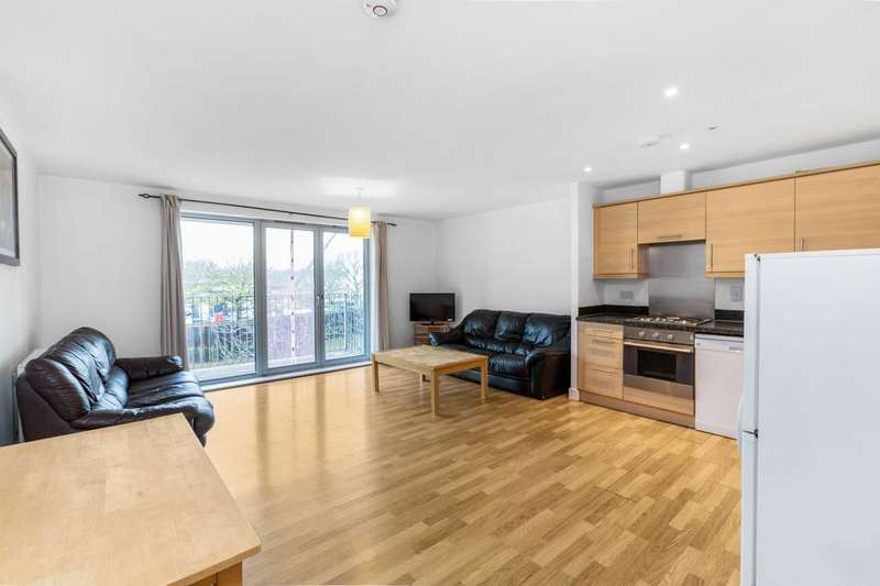 2 Bedroom Flat To Rent In Highbridge Road, Barking, IG11
