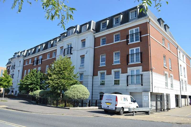 2 Bedroom Flat To Rent In Station Approach, Epsom, Surrey. KT19