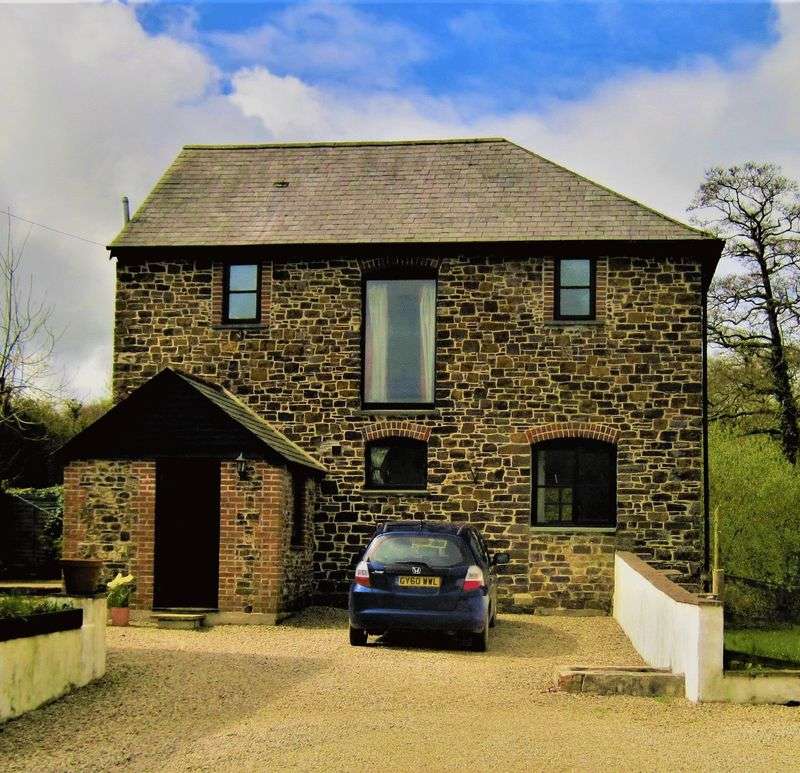 2 Bedroom Home For Sale In Whitstone, Holsworthy, EX22