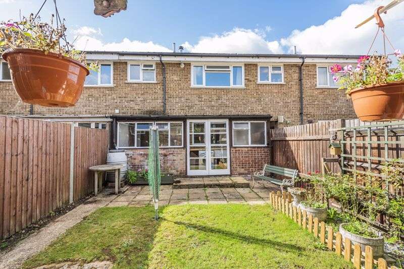 3 Bedroom Property For Sale In Ling Crescent, Headley Down, GU35