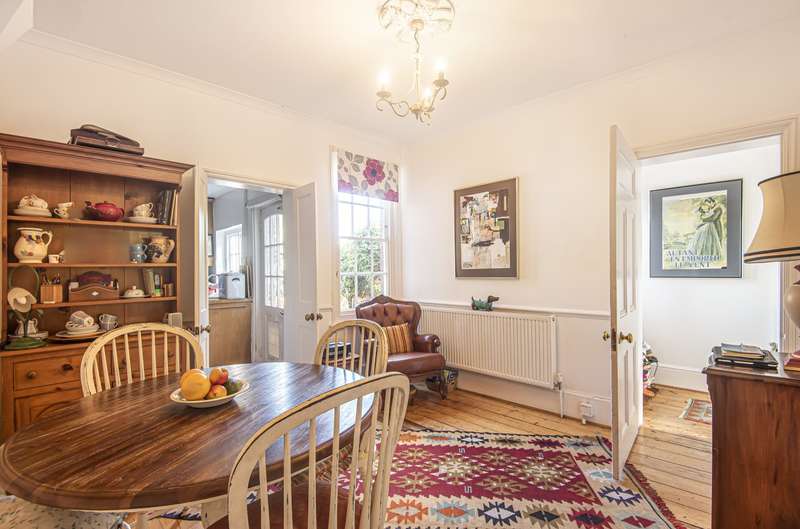 3 Bedroom Semi Detached For Sale In Green Lane, Chichester, PO19