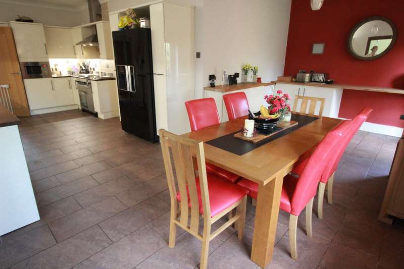 5 Bedroom Detached House For Sale In Shelley Drive, Orrell, Wigan, WN5