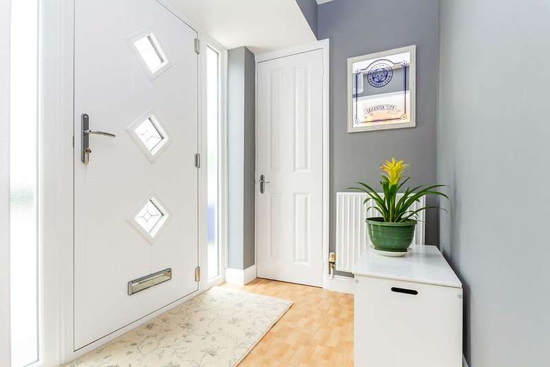 2 Bedroom SemiDetached Bungalow For Sale In Kerry Close, Barwell