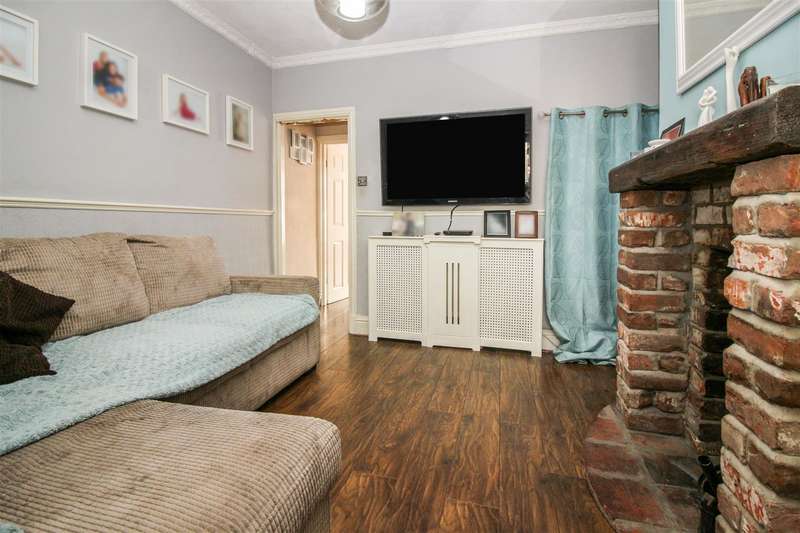 2 Bedroom Terraced House For Sale In Beaver Road, Beverley, HU17