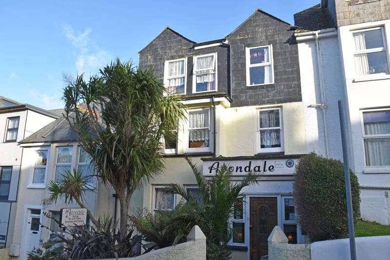 9 Bedroom Property For Sale In St. Road, Newquay, TR7