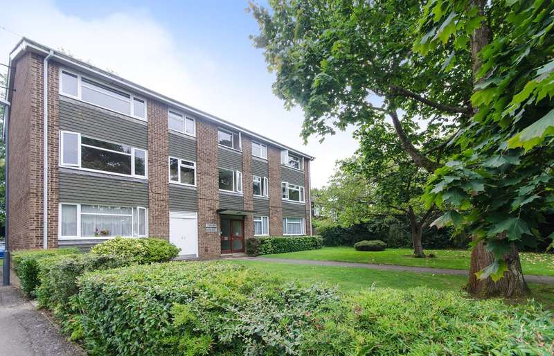 2 Bedroom Flat To Rent In Cornwall Road, Hatch End, HA5