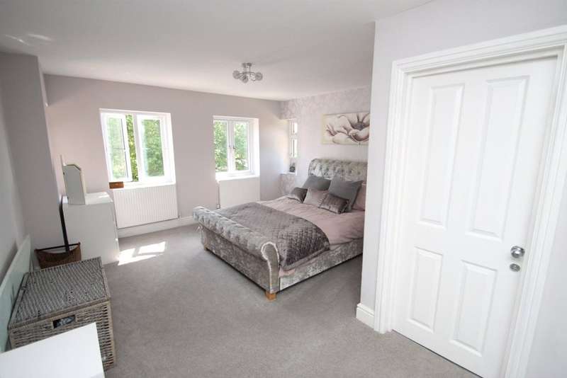5 Bedroom Detached For Sale In View Road, Cliffe Woods, Kent, ME3