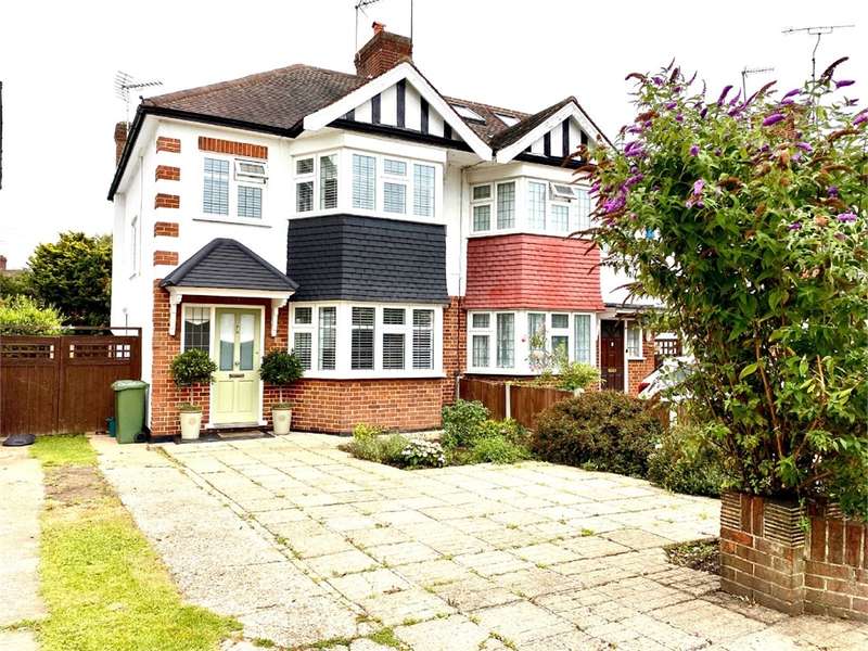 3 Bedroom SemiDetached House For Sale In Wanstead, Wanstead, E11