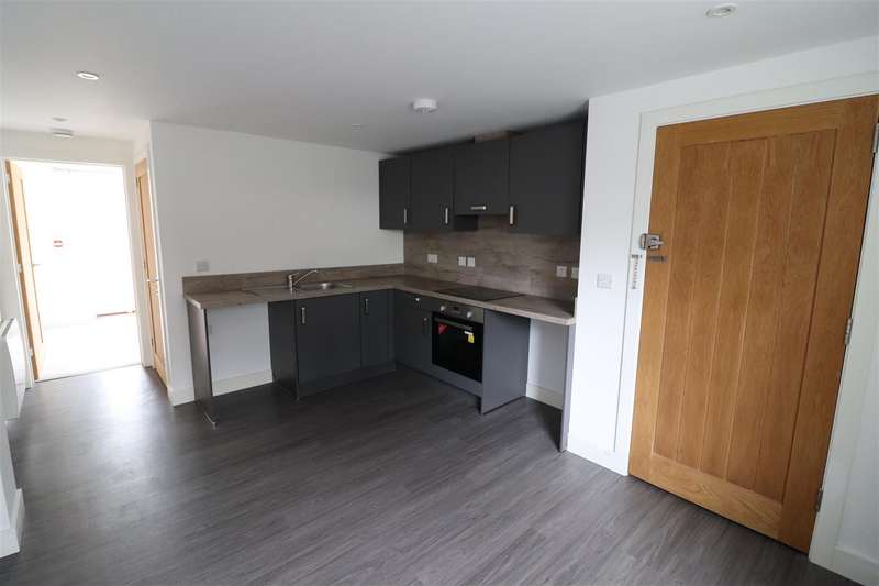 1 Bedroom Flat To Rent In St. Clement Street, Truro, TR1