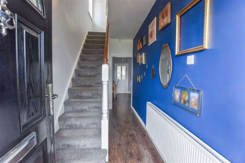 3 Bedroom End Of Terrace For Sale In Pickering Road, Hull, HU4