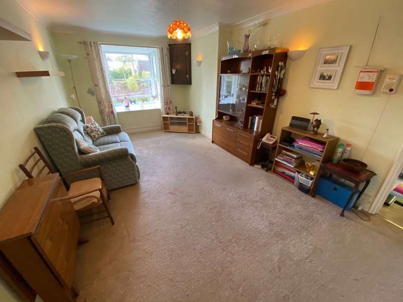 1 Bedroom Apartment For Sale In Court Green Close, Cloughton