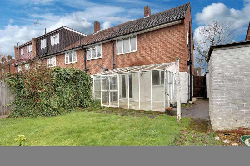 2 Bedroom Property For Sale In Kensington Road, Northolt, UB5