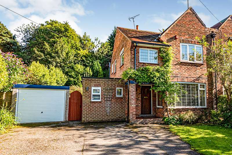 Houses for sale & to rent in YO12 5DY, Caburn Close,,Woodlands, Scarborough