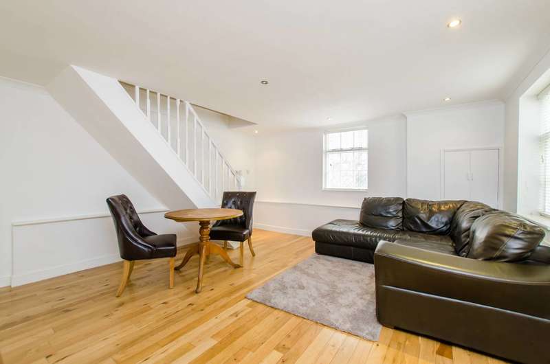 2 Bedroom House To Rent In Hoyle Road, Tooting Broadway, SW17
