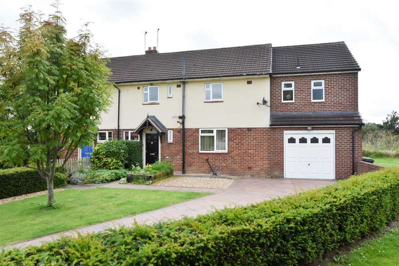 4 Bedroom houses for sale in Wales Coast Path