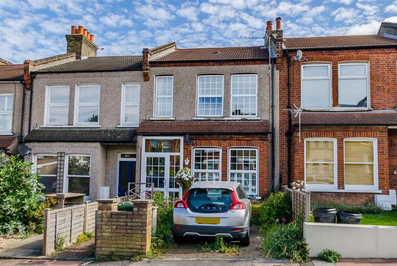 2 Bedroom Flat To Rent In Avenue Road, Beckenham, BR3