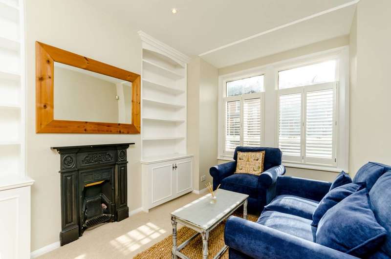 2 Bedroom Flat To Rent In Balvernie Grove, Southfields, SW18